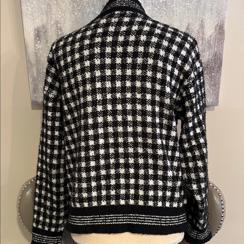 Black and White Checkered Women's Sweater by Aqua Size Large
